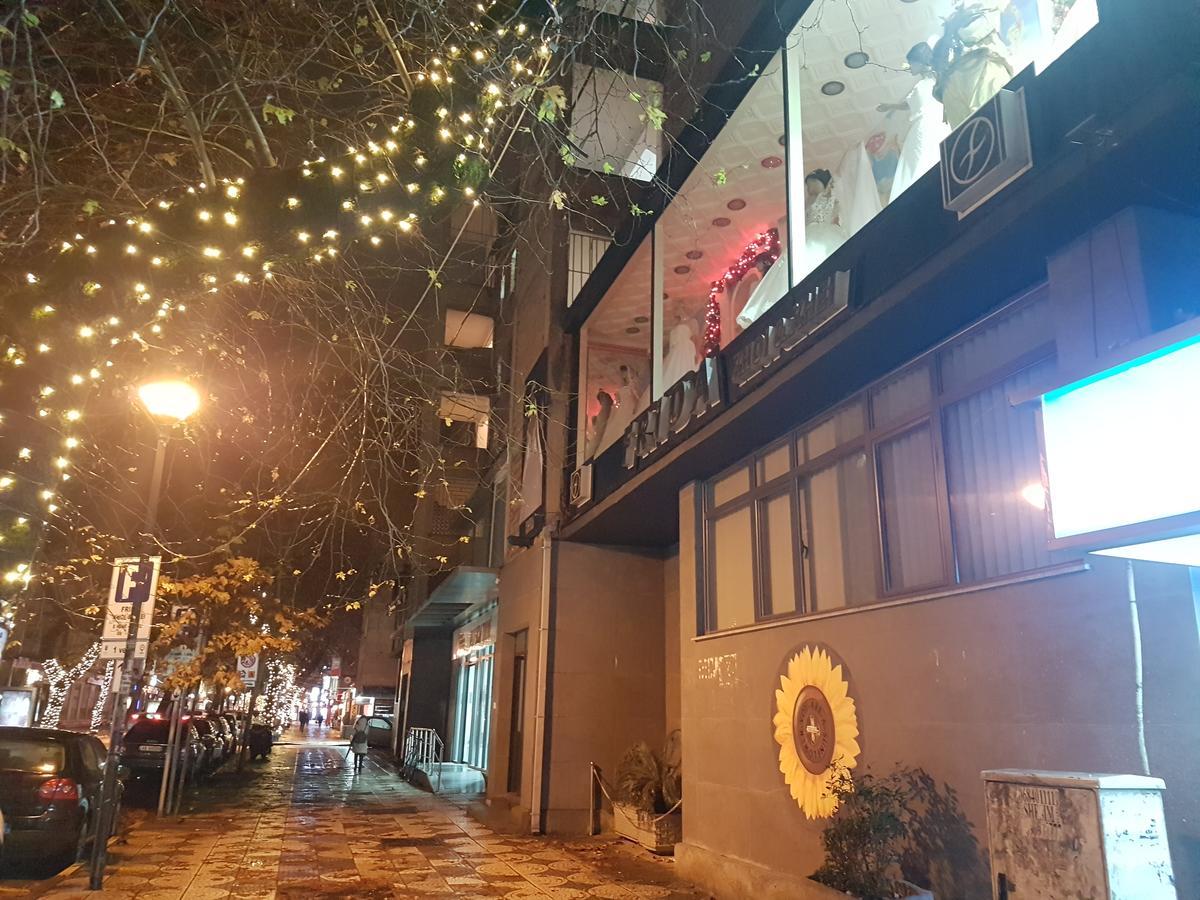 City Center Apartment Tirana Exterior foto