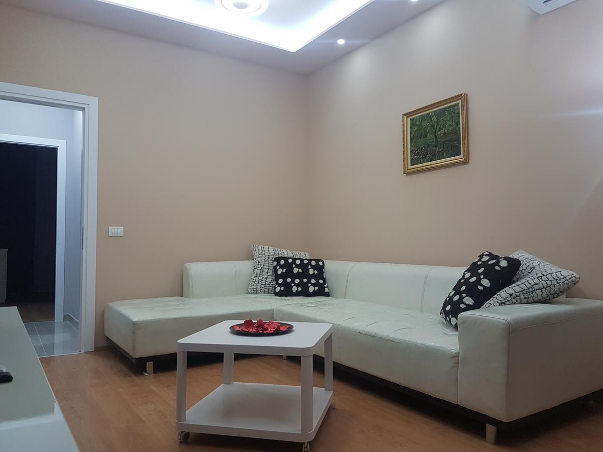 City Center Apartment Tirana Exterior foto